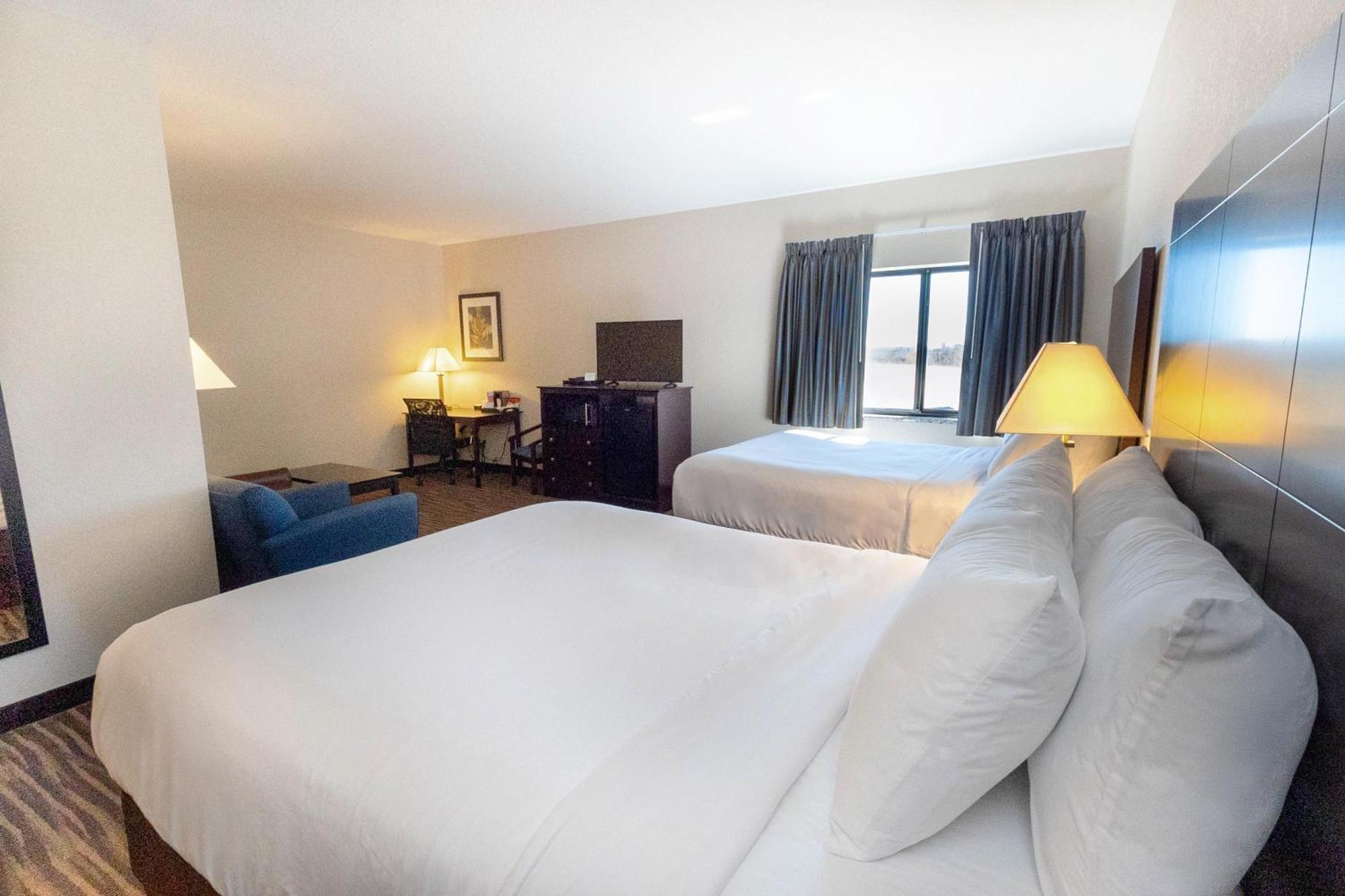 Cobblestone Inn & Suites Maryville 外观 照片