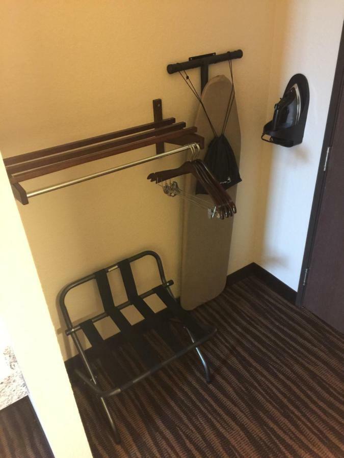 Cobblestone Inn & Suites Maryville 外观 照片